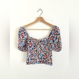 & OTHER STORIES spring floral puff sleeve top / size M